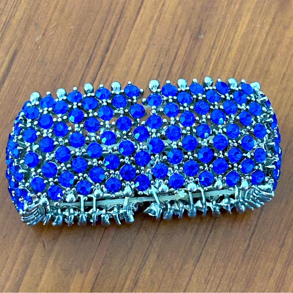 Faux sapphire bangle